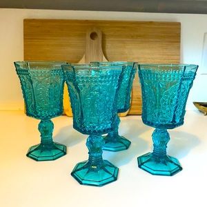 Set of 4 drink glasses